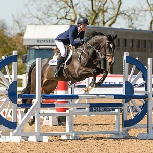 Willa Newton and LAST HOPE 10 at Arena UK for Horse Pilot